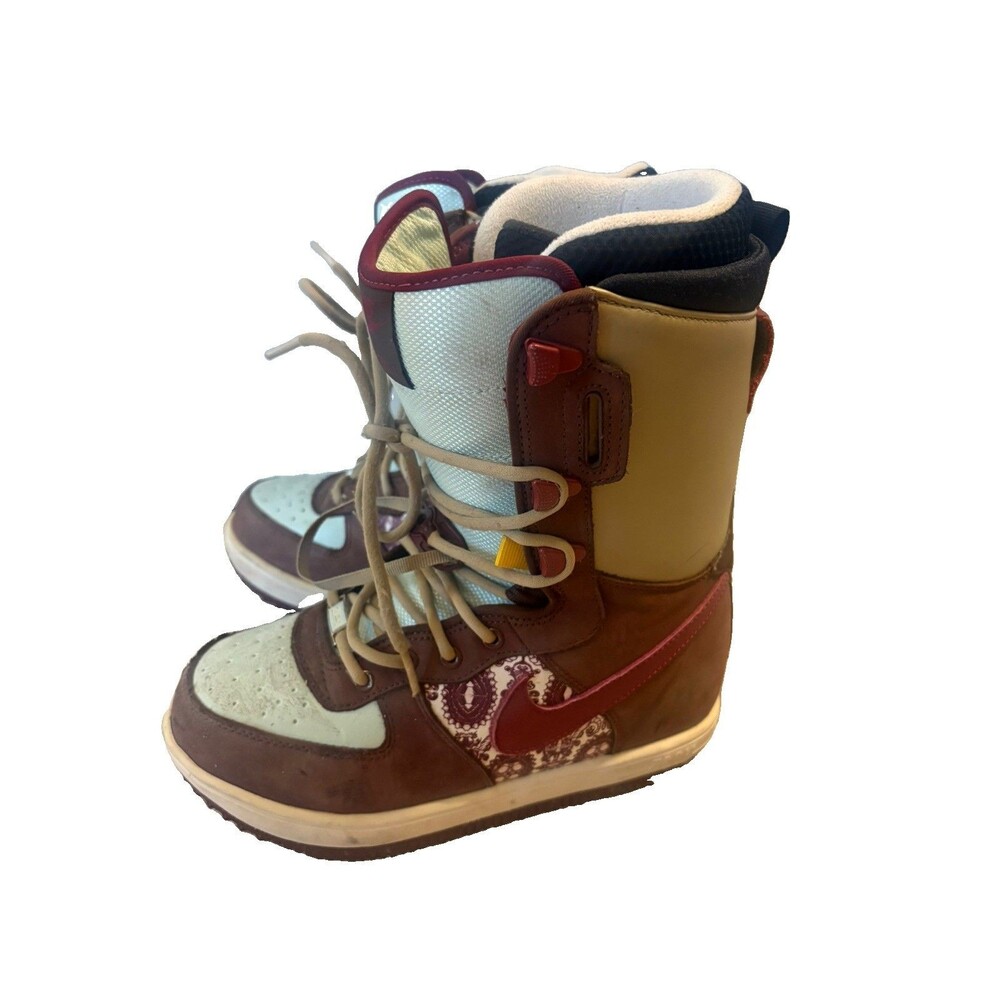 Nike Zoom Force 1  Women's Snowboard Boots size 7